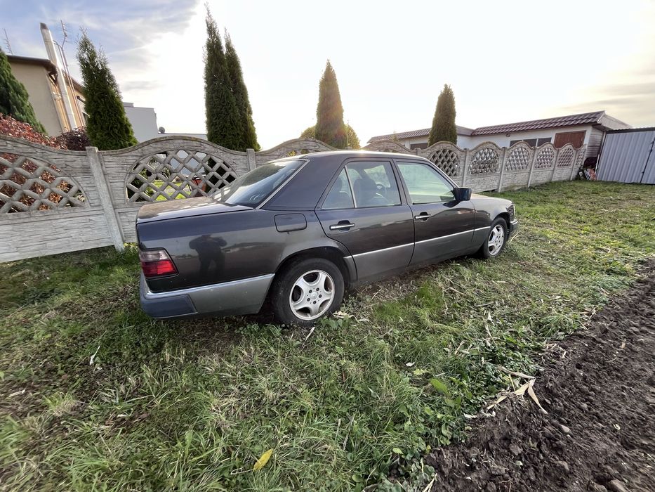 Mercedes W124, automat 2.5l