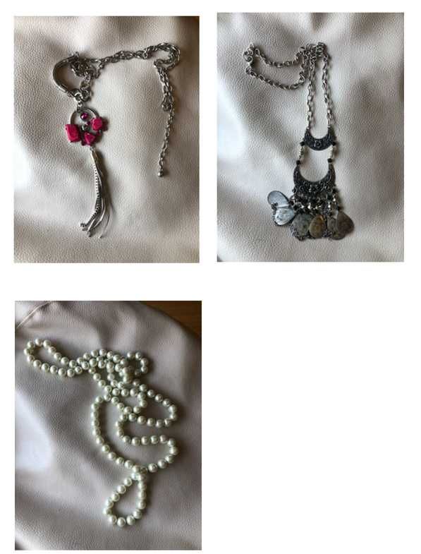 Caixa com bijuteria: pulseiras e fios