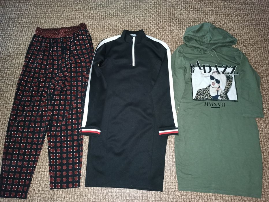 Платья женские размер S,M. Жіночі плаття