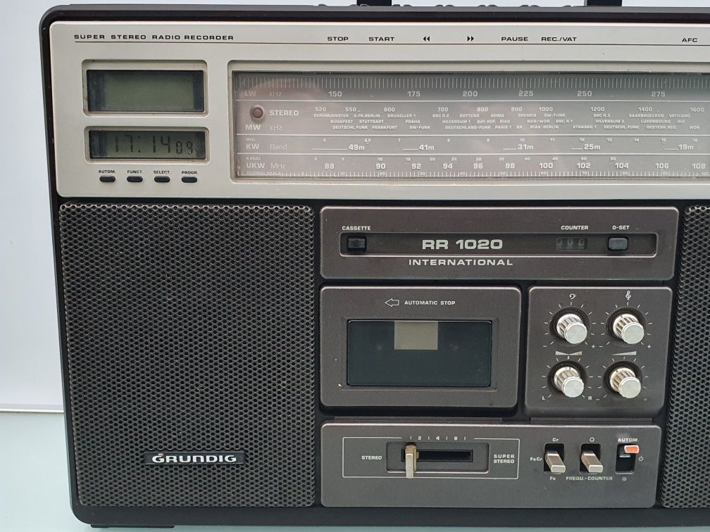 Radiomagnetofon Grundig rr1020 vintage