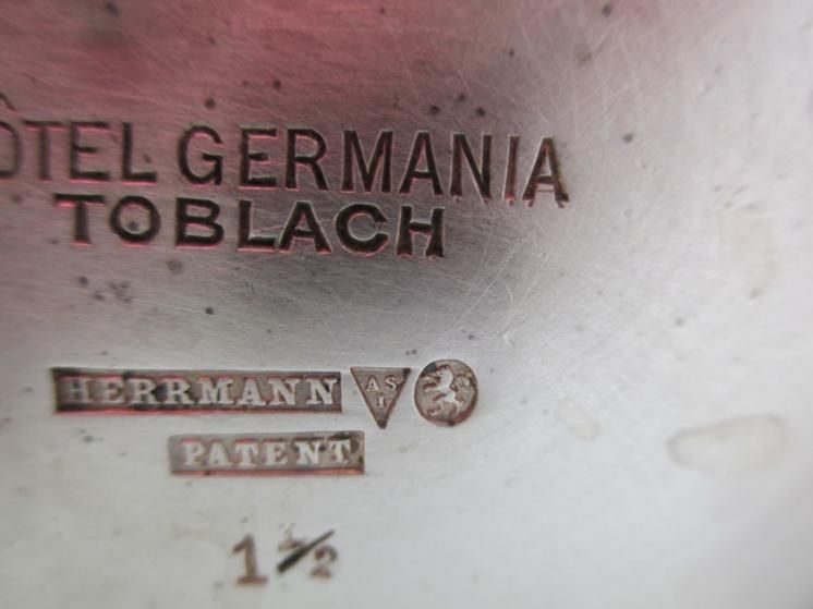 Антикварный кофейник Herrmann Patent. h-12 см., 225 мл. клеймо.