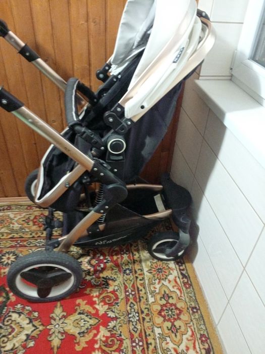 Продам коляску,не дорого