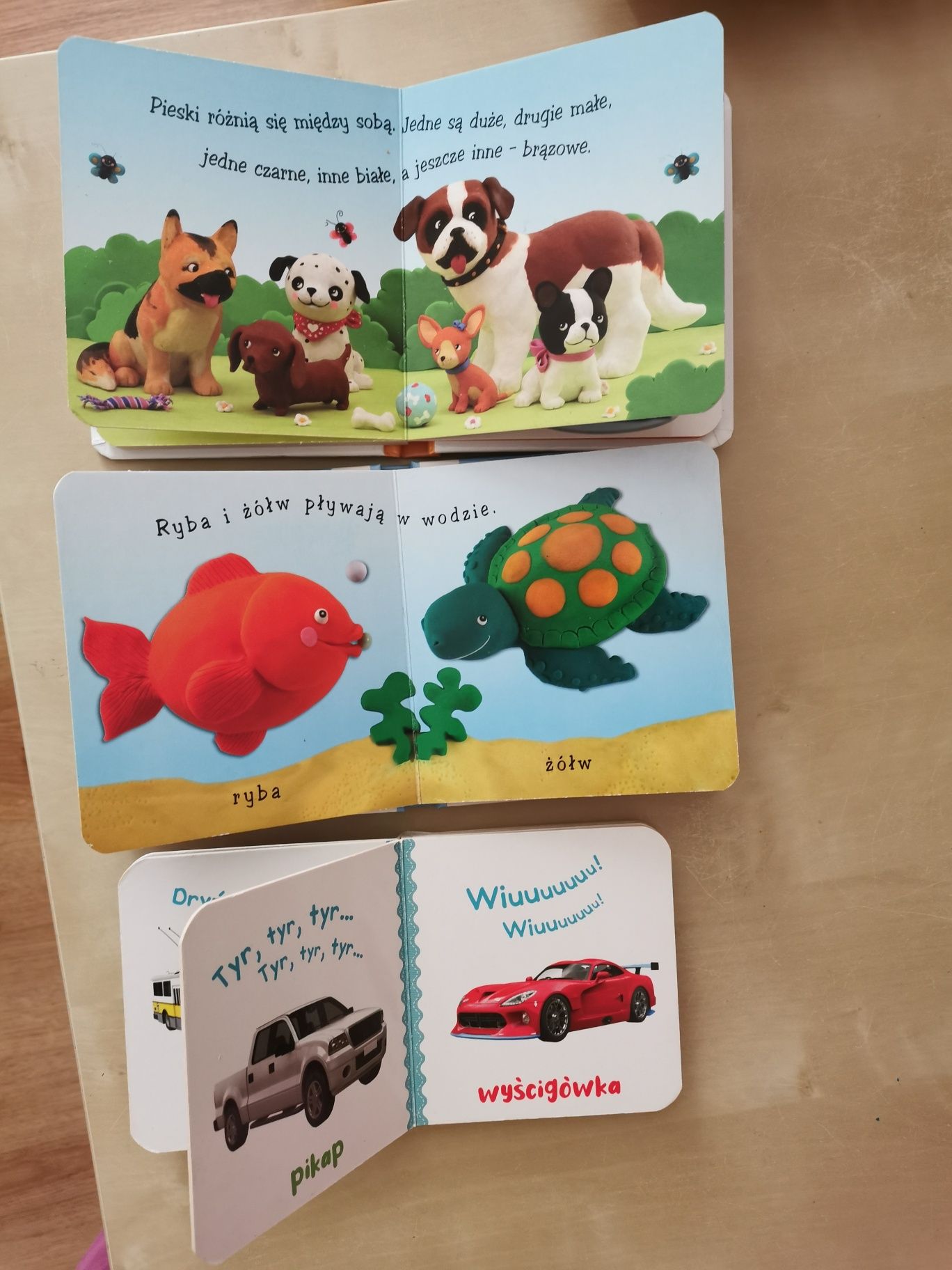 3 książki - Obrazki dla maluchów - pieski, świat w ruchu, samochody