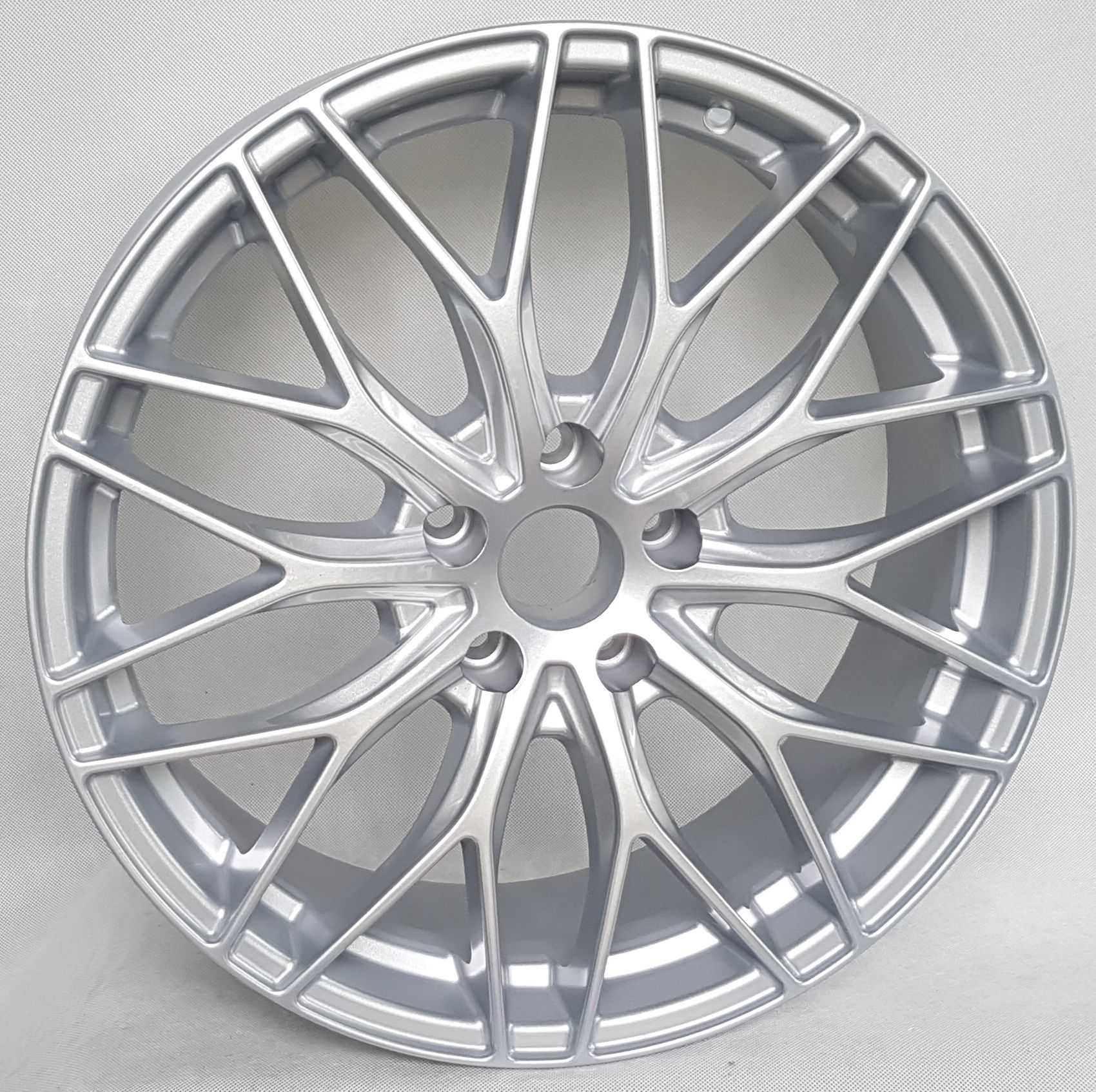 Alufelgi 19 5x108 Ford Kuga 3 Puma 2 Volvo XC40 XC60 2 V40 S60 XE