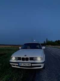 BMW e34 в хорошем состоянии
