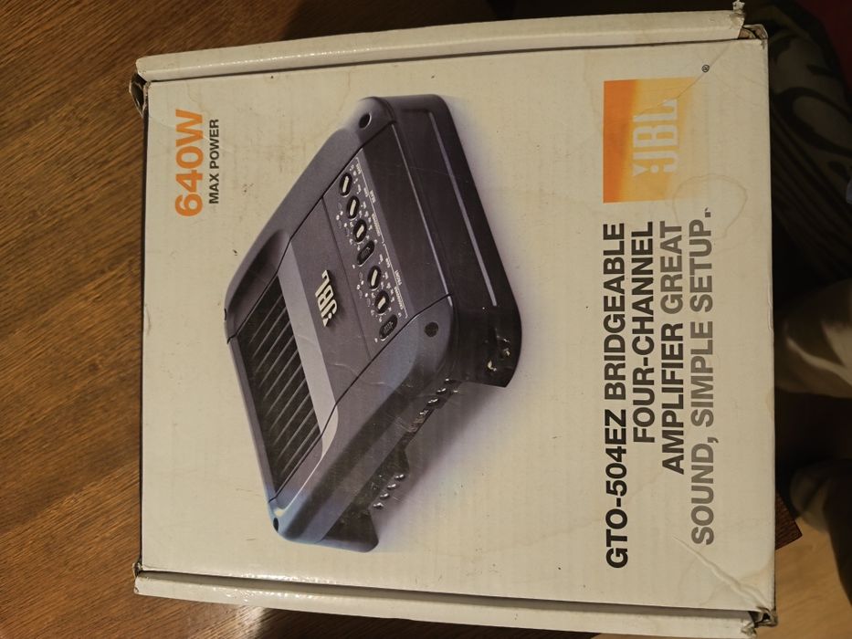 wzmacniacz Jbl gto-504ez