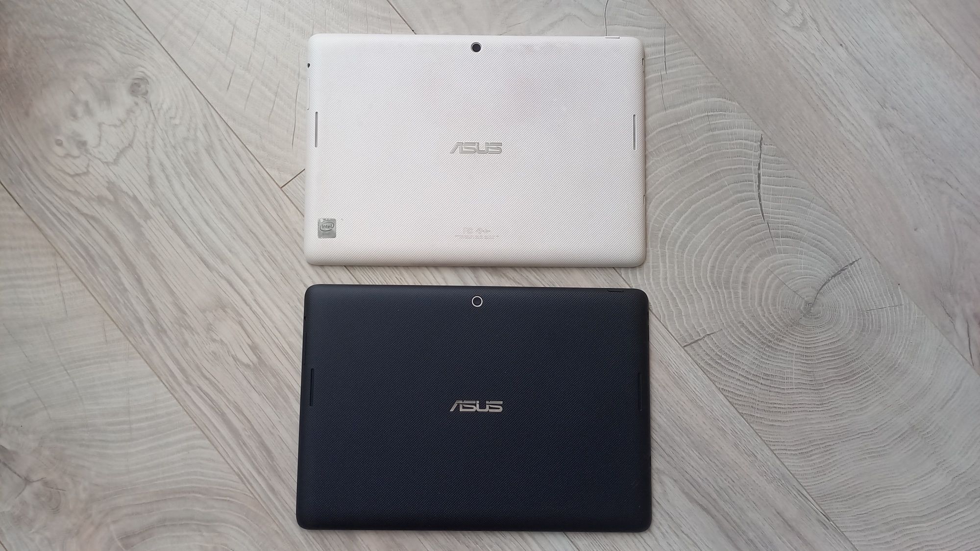 Задня кришка планшету Asus MemoPad ME303C