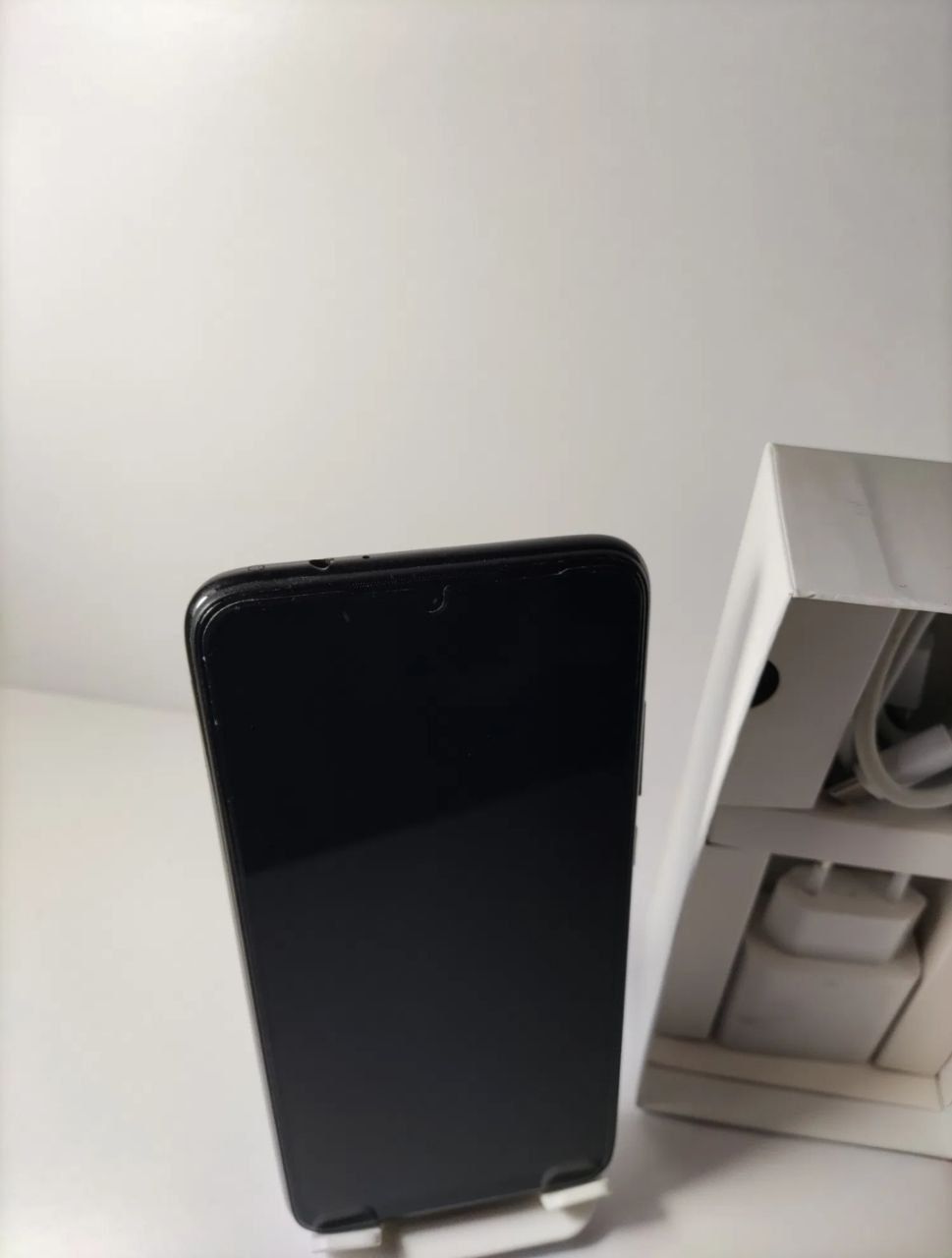 Xiaomi Redmi Note 7 4/64, Black. 

2 600 грн.