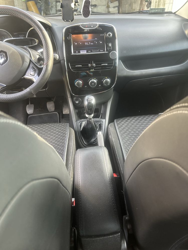 Renault clio 4 1.2 benzyna  2013 r