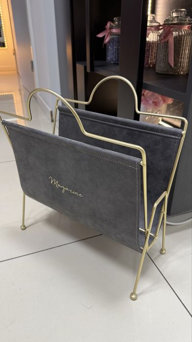 Gazetownik/stojak na gazety