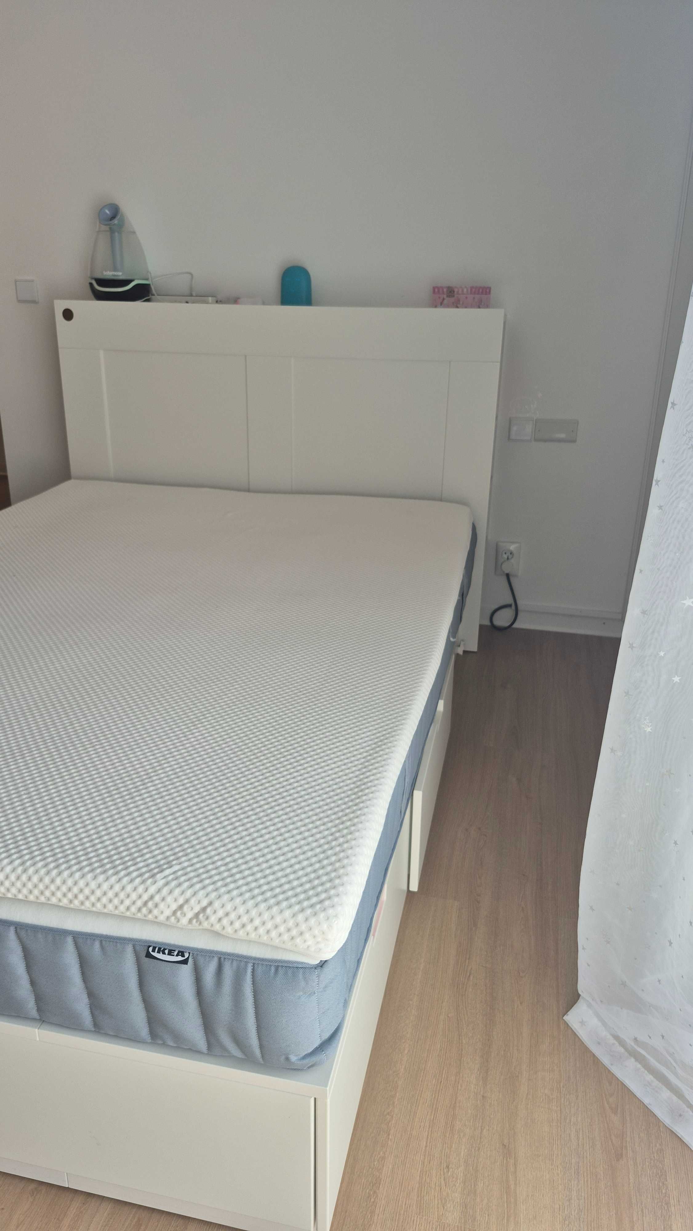 Cama 140x200 ikea com cabeceira com colchoes