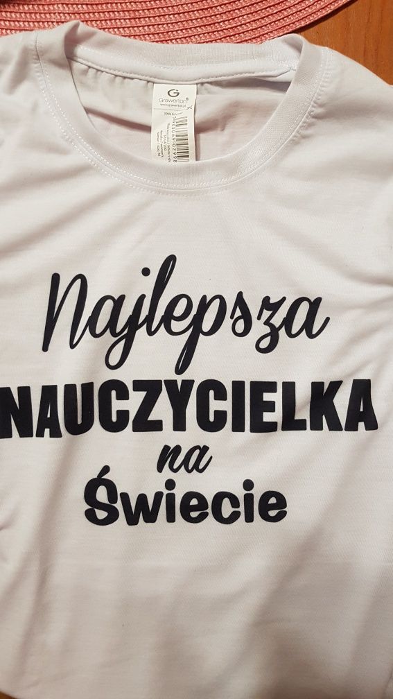 Koszulka tiszert Nowa