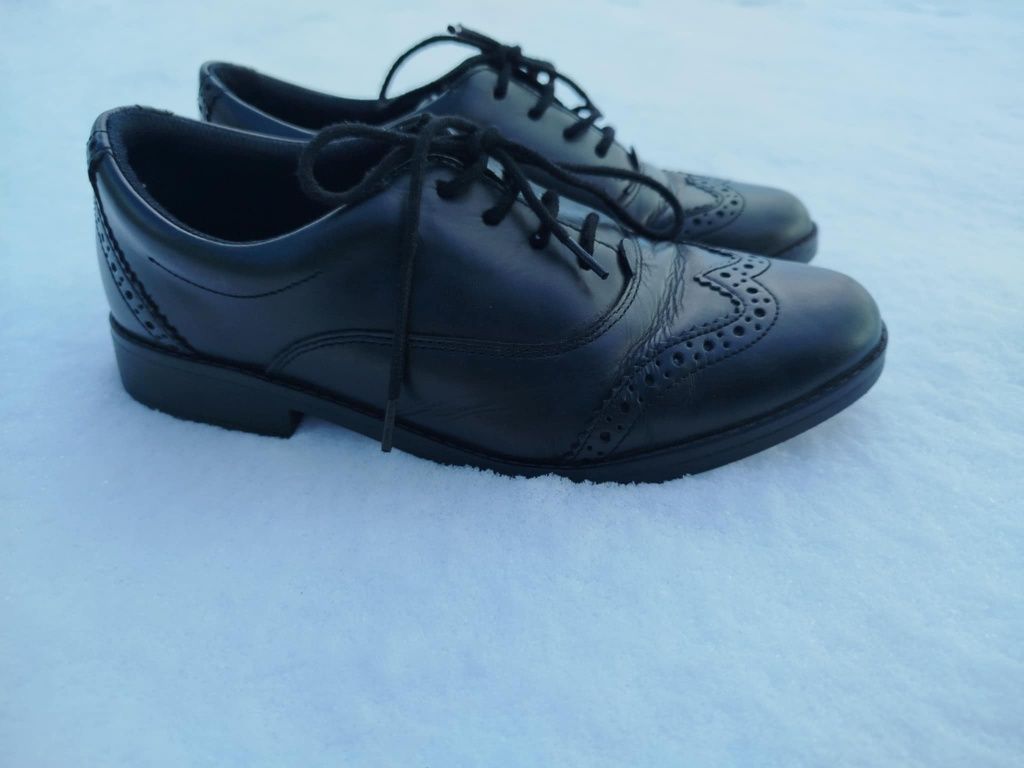 Clarks ,натуральна шкіра. Туфлі оксфорди.