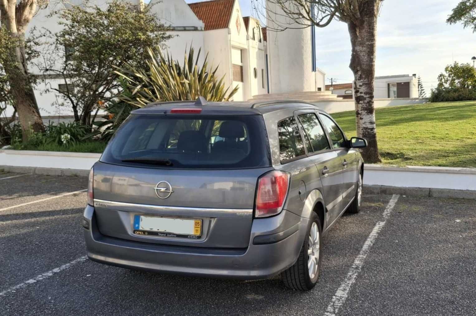 OPEL ASTRA H 2005