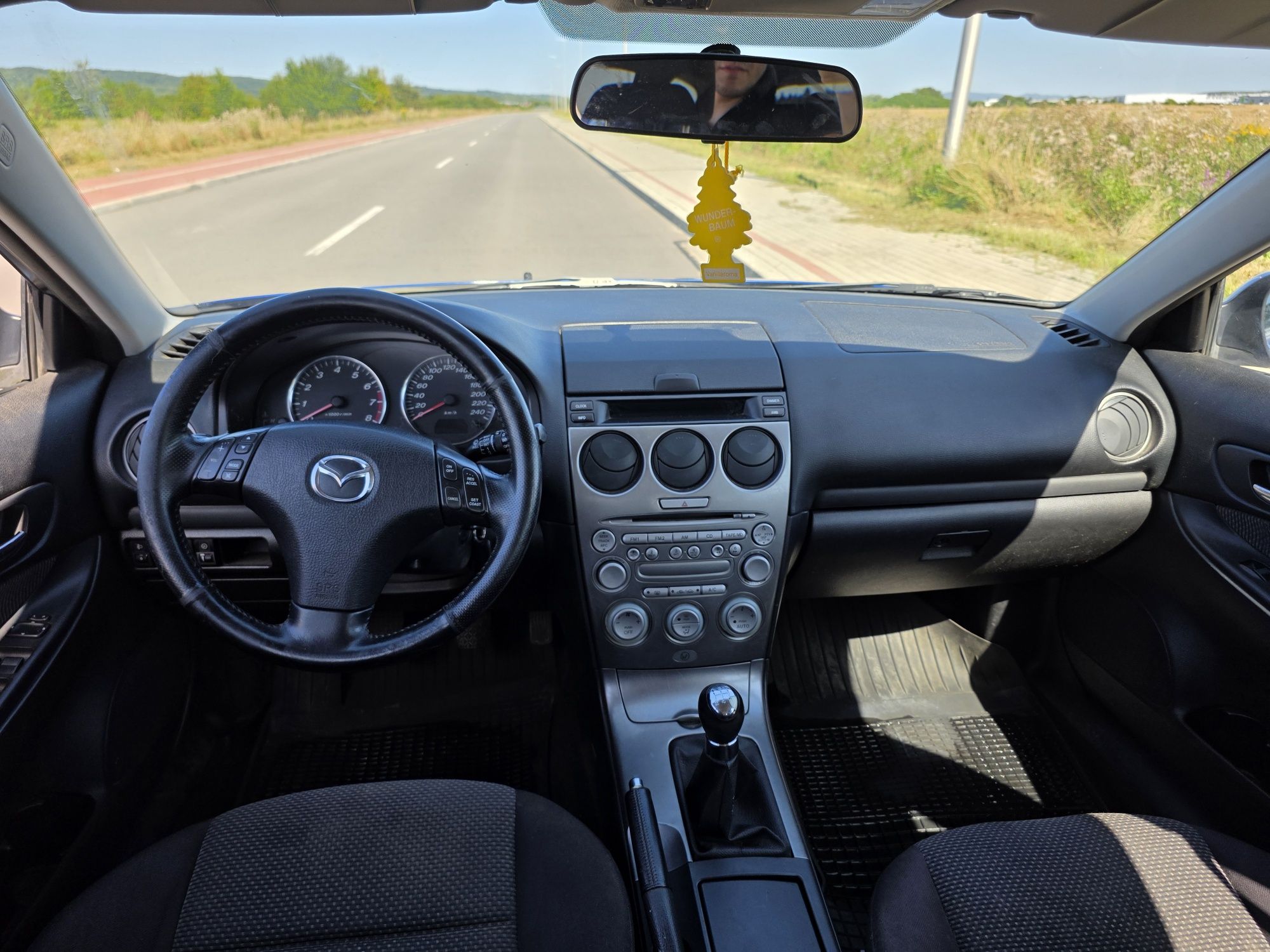 Mazda 6  1.8 benzyna