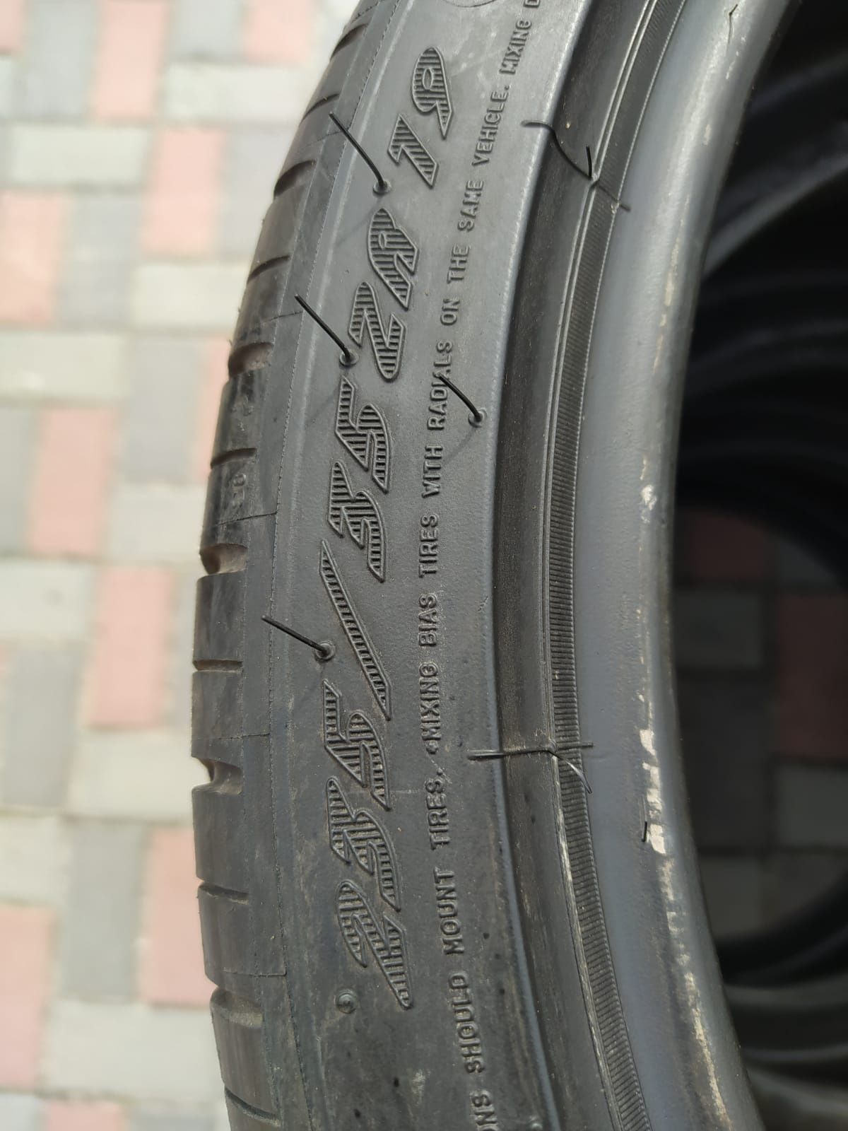 Шины 235/35 R19 Michelin Pilot Sport резина лето бу