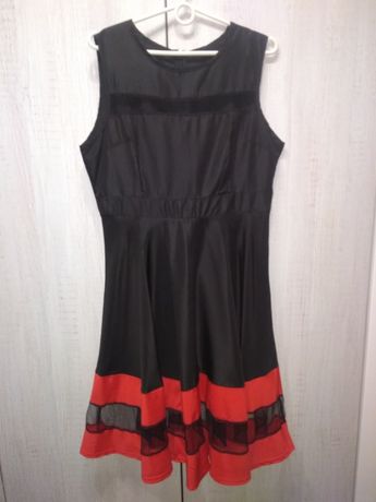 Suknia damska czarno-czerwona XXL