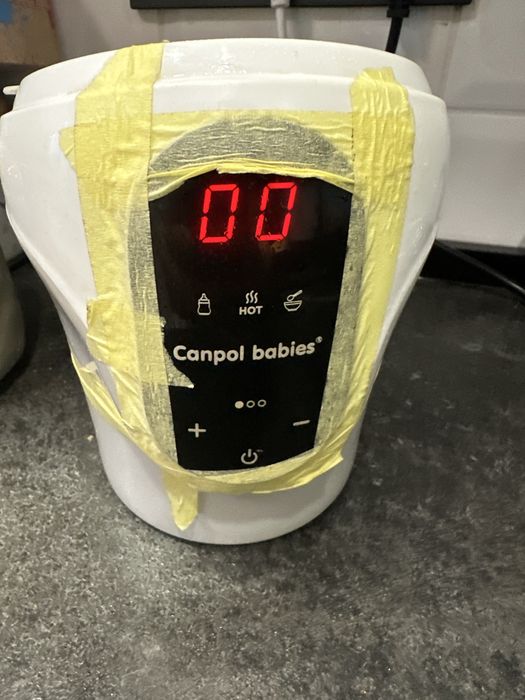 підігрівач для молока / суміші