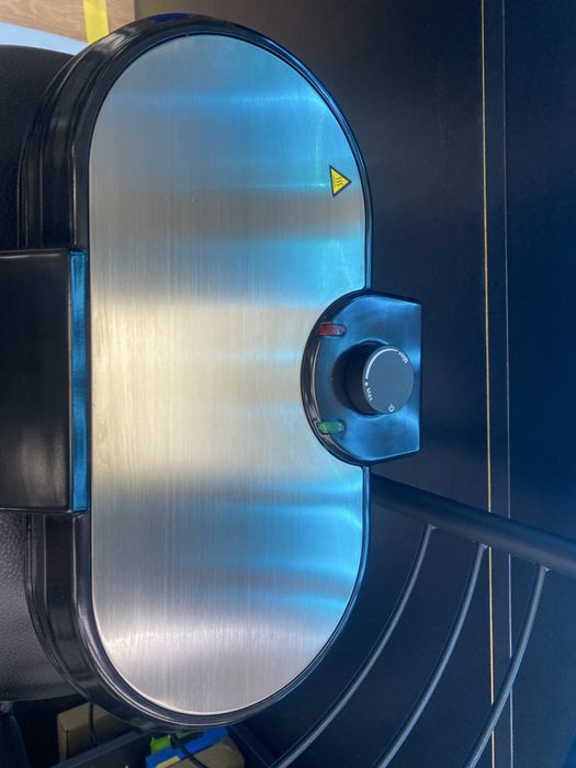 Вафельниця SW268 FW White