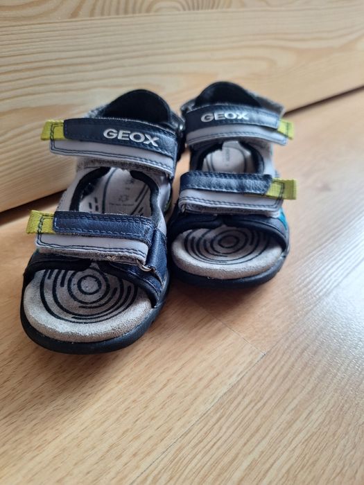 Sandałki chłopięce Geox r 28