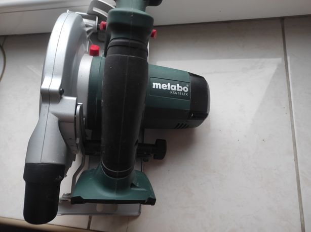 Аккумуляторная дисковая пила metabo KSA18LTX