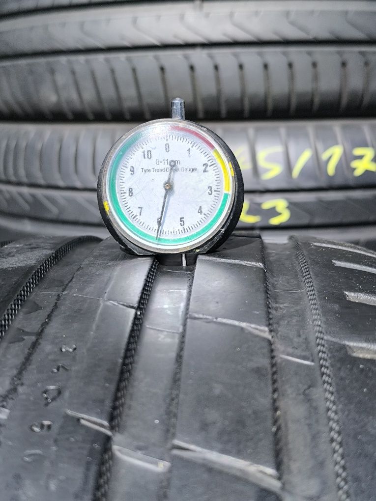 *Opony Nokian tyres power prof 235/35/19 para