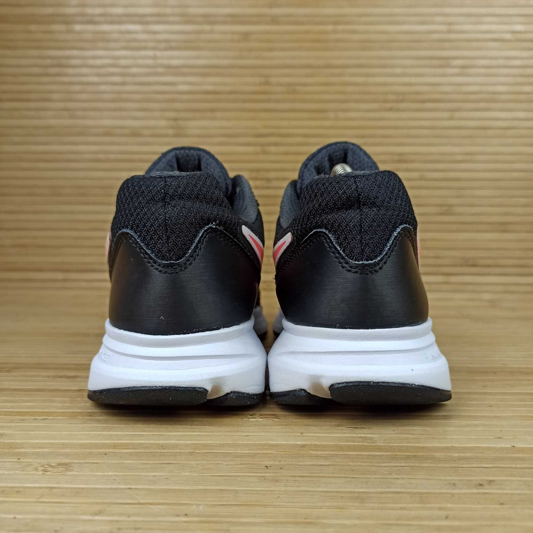 Кросівки Nike Downshifter 6 Розмір 38,5 (24,5 см.)