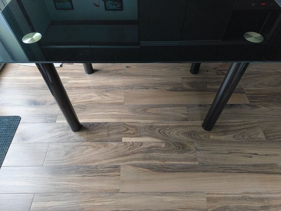 Mesa de cozinha em vidro, 140x90 cm