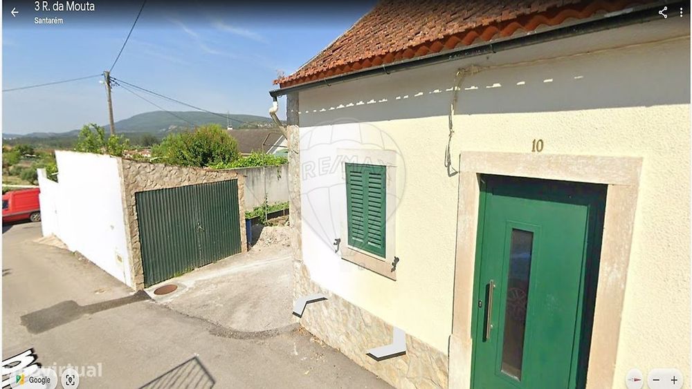 Moradia T4 para venda