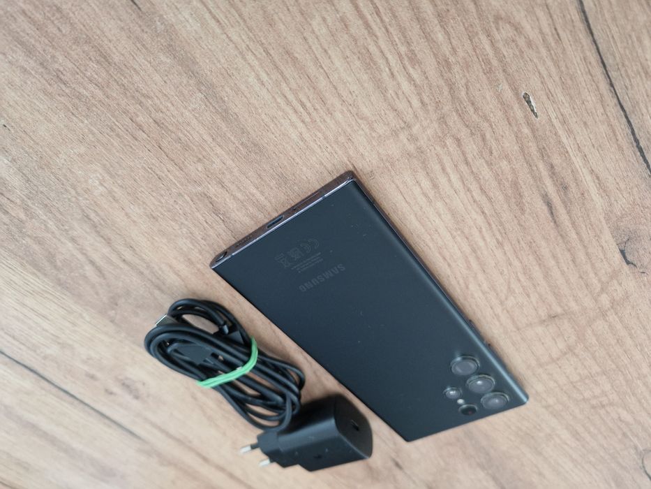 Smartfon Samsung S22 Ultra 12/512gb Brak BLOKAD Gwarancja ZESTAW