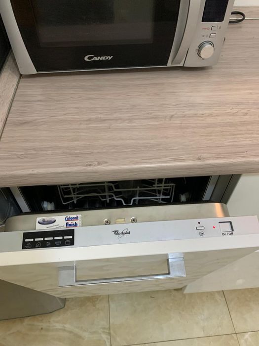 Генератор. Здається без комісії затишна, на сонячну сторону ЖК Митець