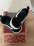 Buty niemowlęce VANS rozmiar 19 prezent