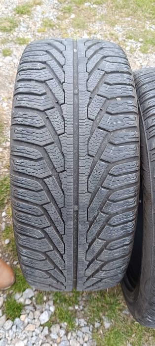 Opony zimowe Uniroyal 18"