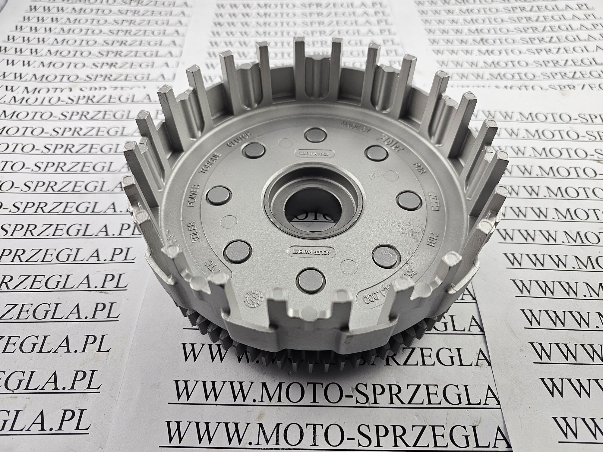 HUSQVARNA 701 VITPILEN sprzęgło kosz sprzęgłowy