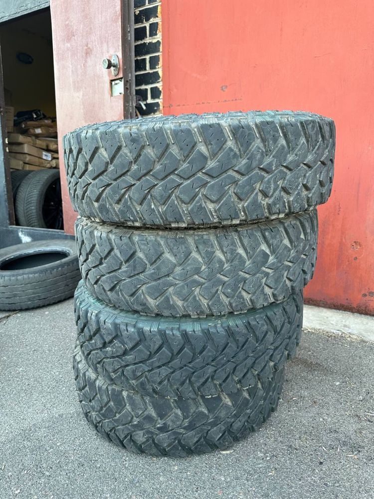 Резина MAXXIS M/T 245/80/R15 хороша