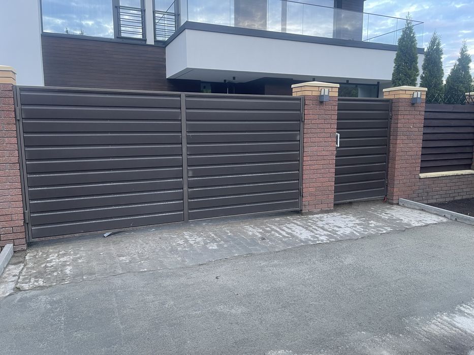 Ворота розпашні з автоматікою