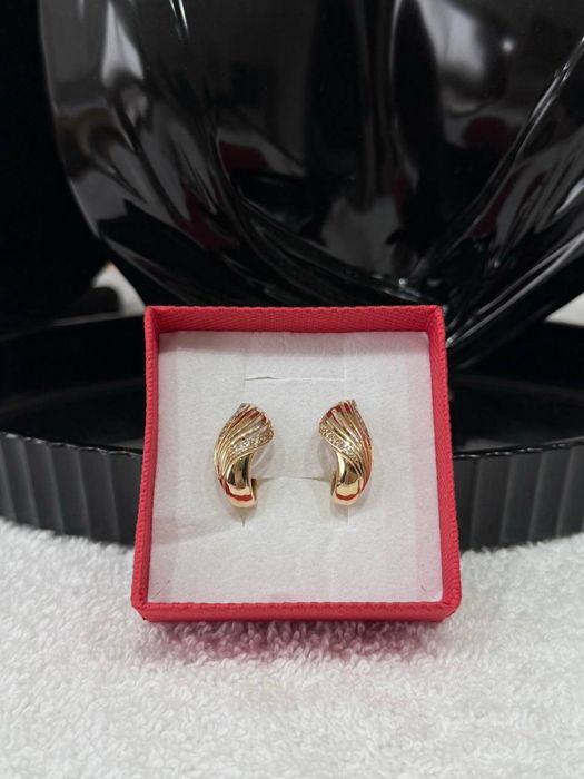 Złote kolczyki 585 – stylowe, delikatne, 2,38 g