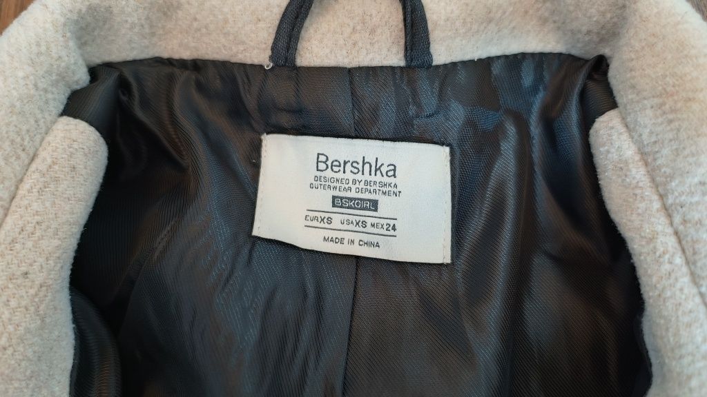 Kurtka Bershka, rozmiar 34/XS