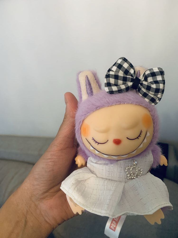 Sukienka kokardka do labubu Queen