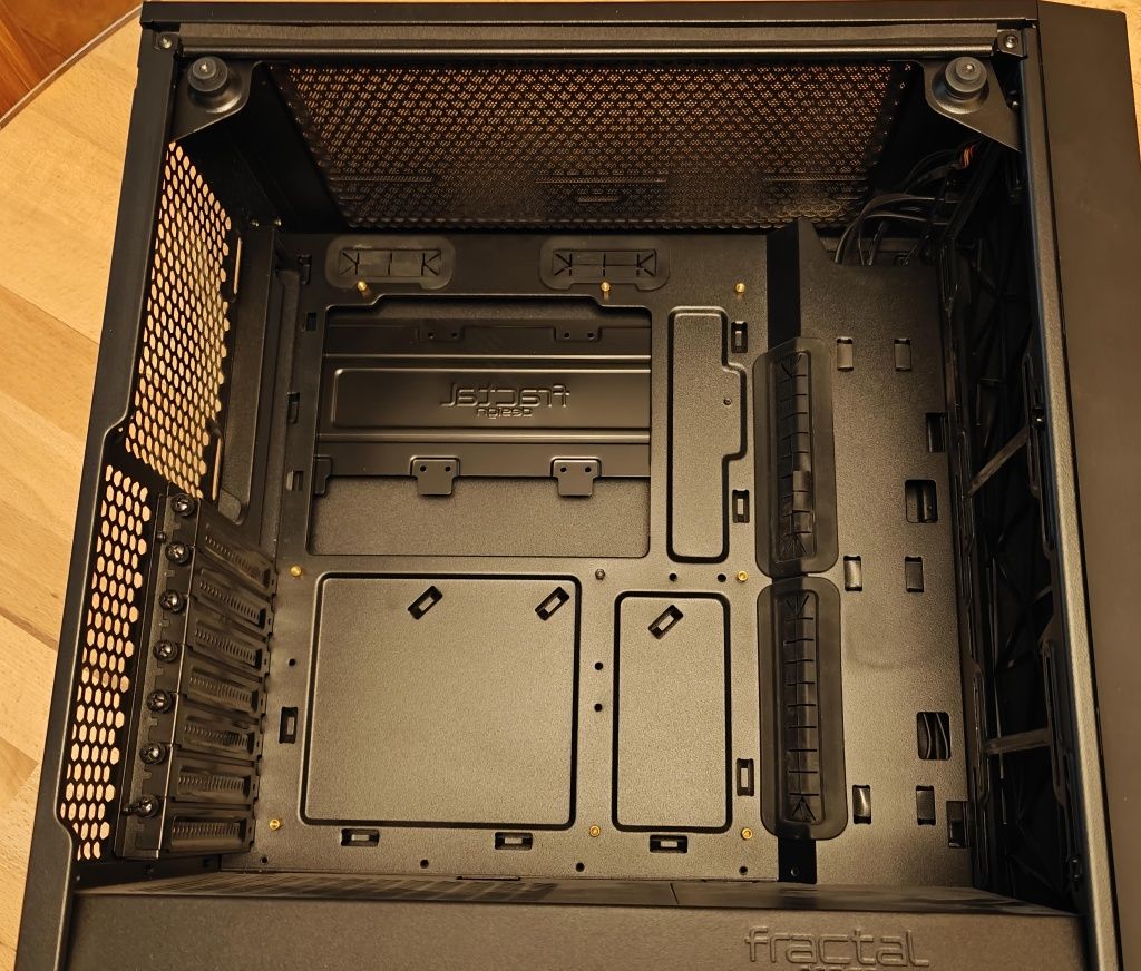 Obudowa Fractal Design Meshify C TG (FD-CA-MESH-C-BKO-TG)