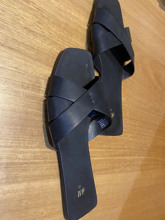 Chinelos pretos H&M 37