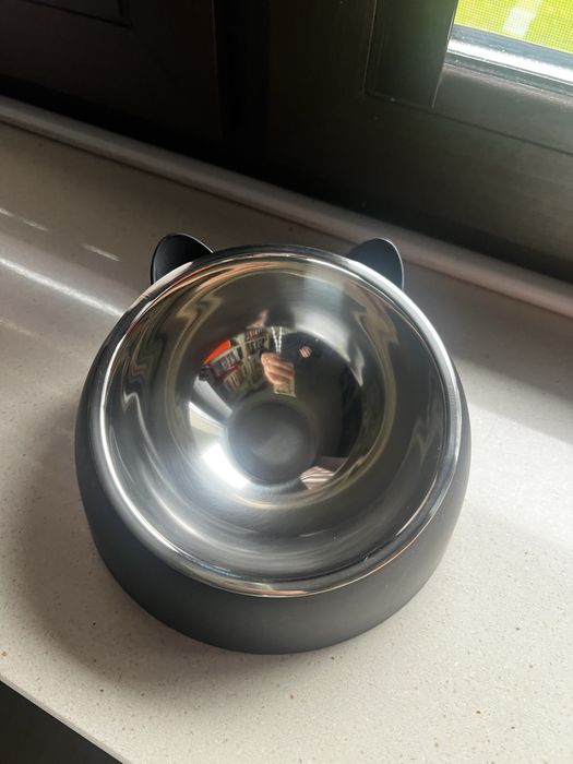 Miska dla kota z podstawką