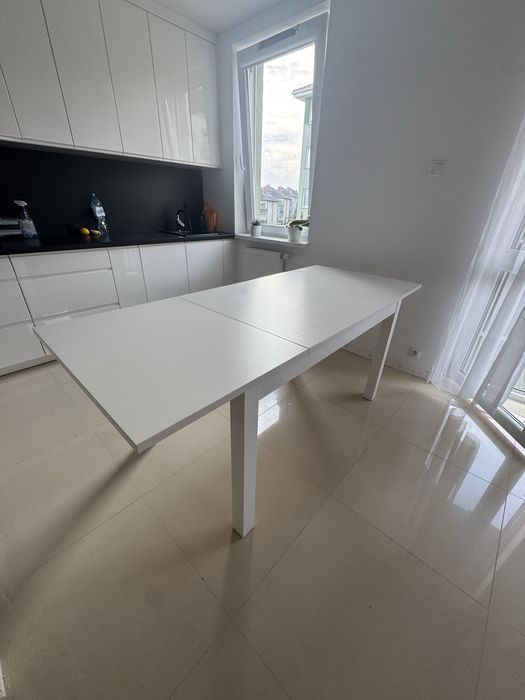 IKEA LANEBERG Stół rozkładany biały 4 NORDVIKEN Krzesło