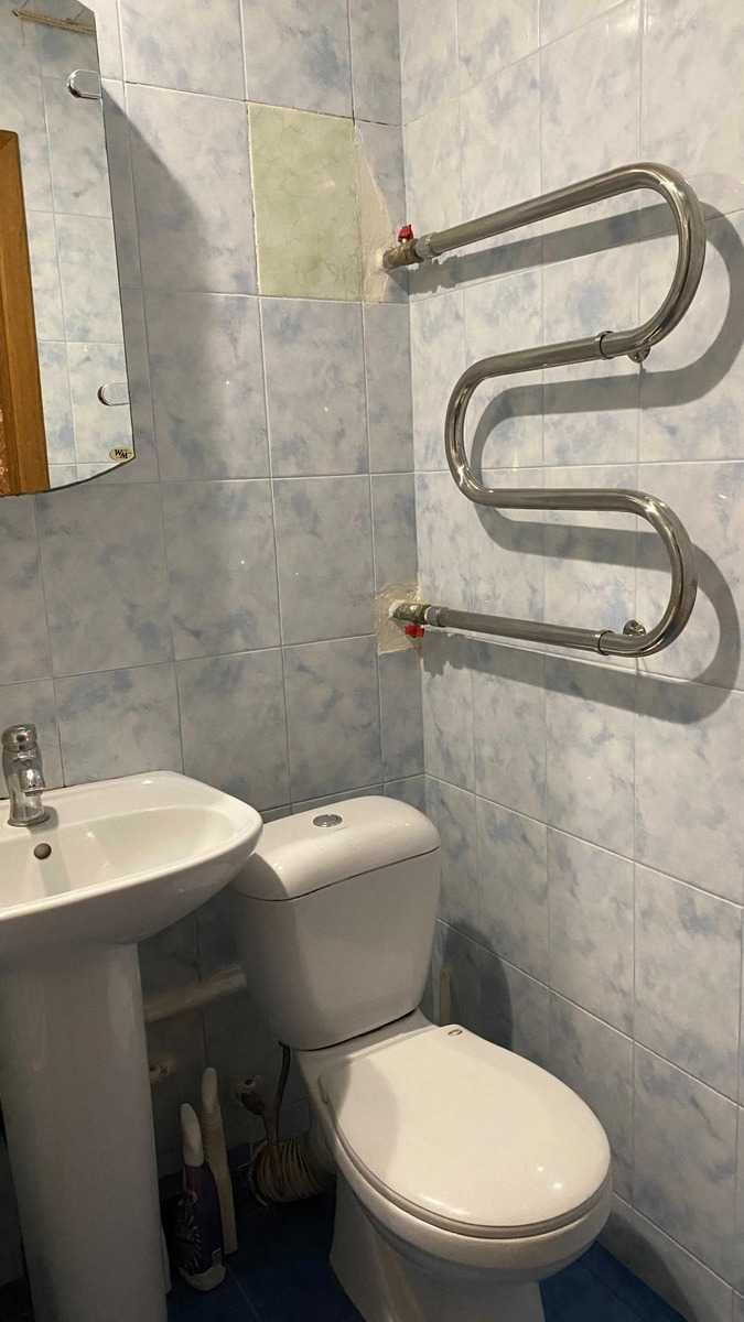 Продаж 1к квартири. Вул Бакинська 37Б. Дорогожичі. Сирець.