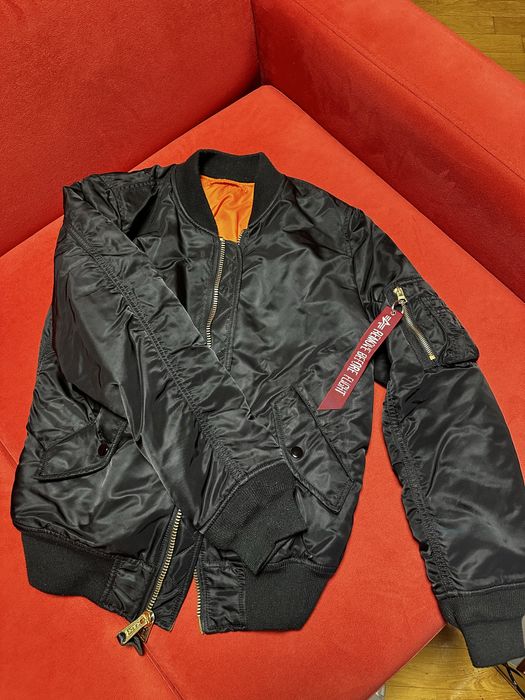 Бомбер Alpha Industries
