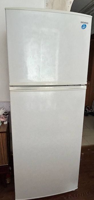 Холодильник Samsung