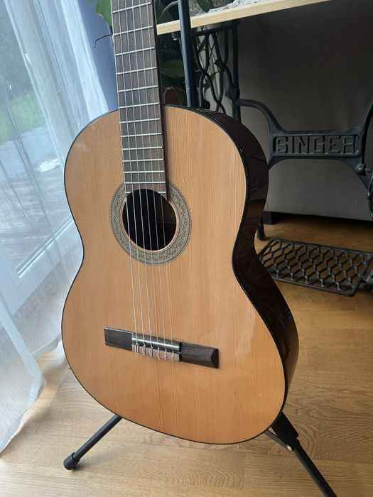 Gitara klasyczna hiszpanska 4/4 Francisco Bros b5