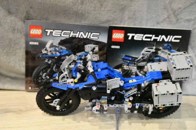 Lego technic 42063 - BMW R 1200 GS Adventure