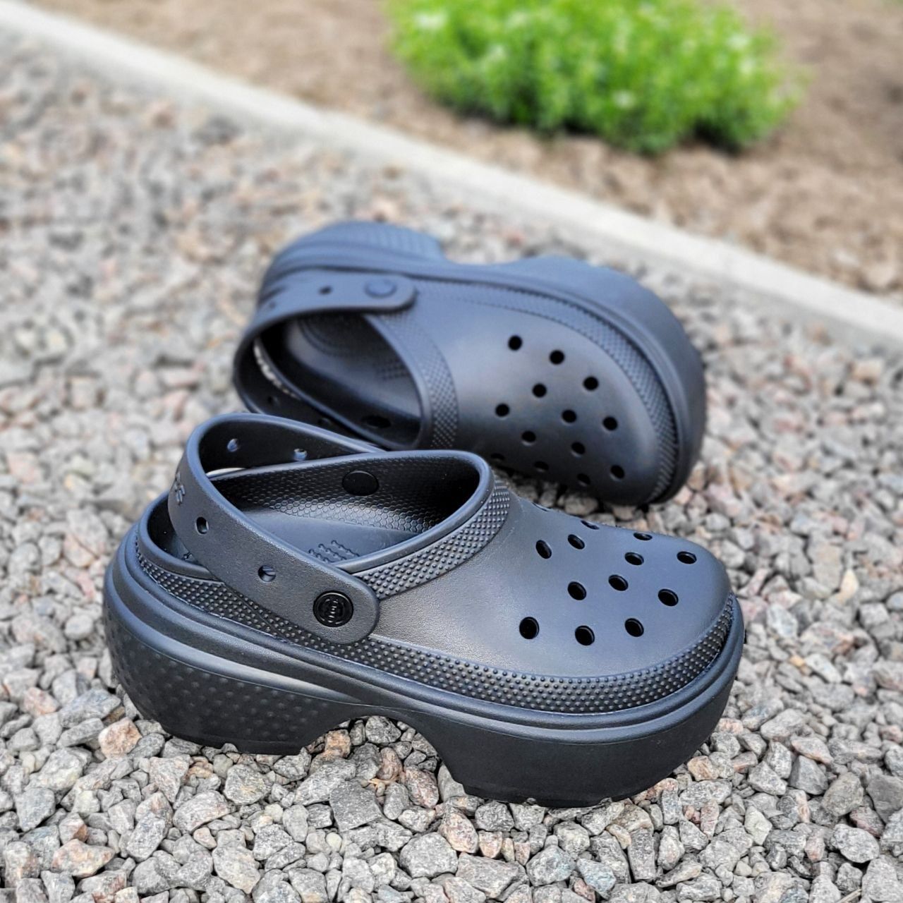 Чудові сабо на платформі  Crocs Unisex stomp clog- краса