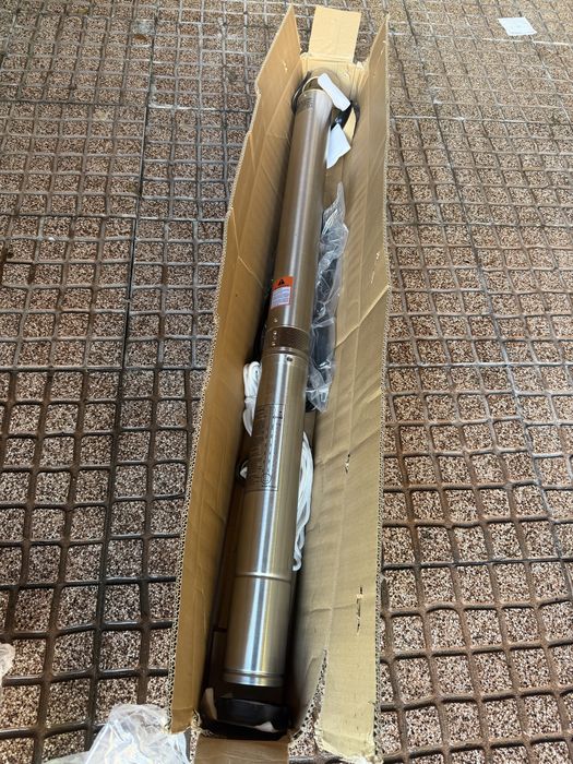 Bomba de Agua Submersivel Furo / Poço 2HP 1500w